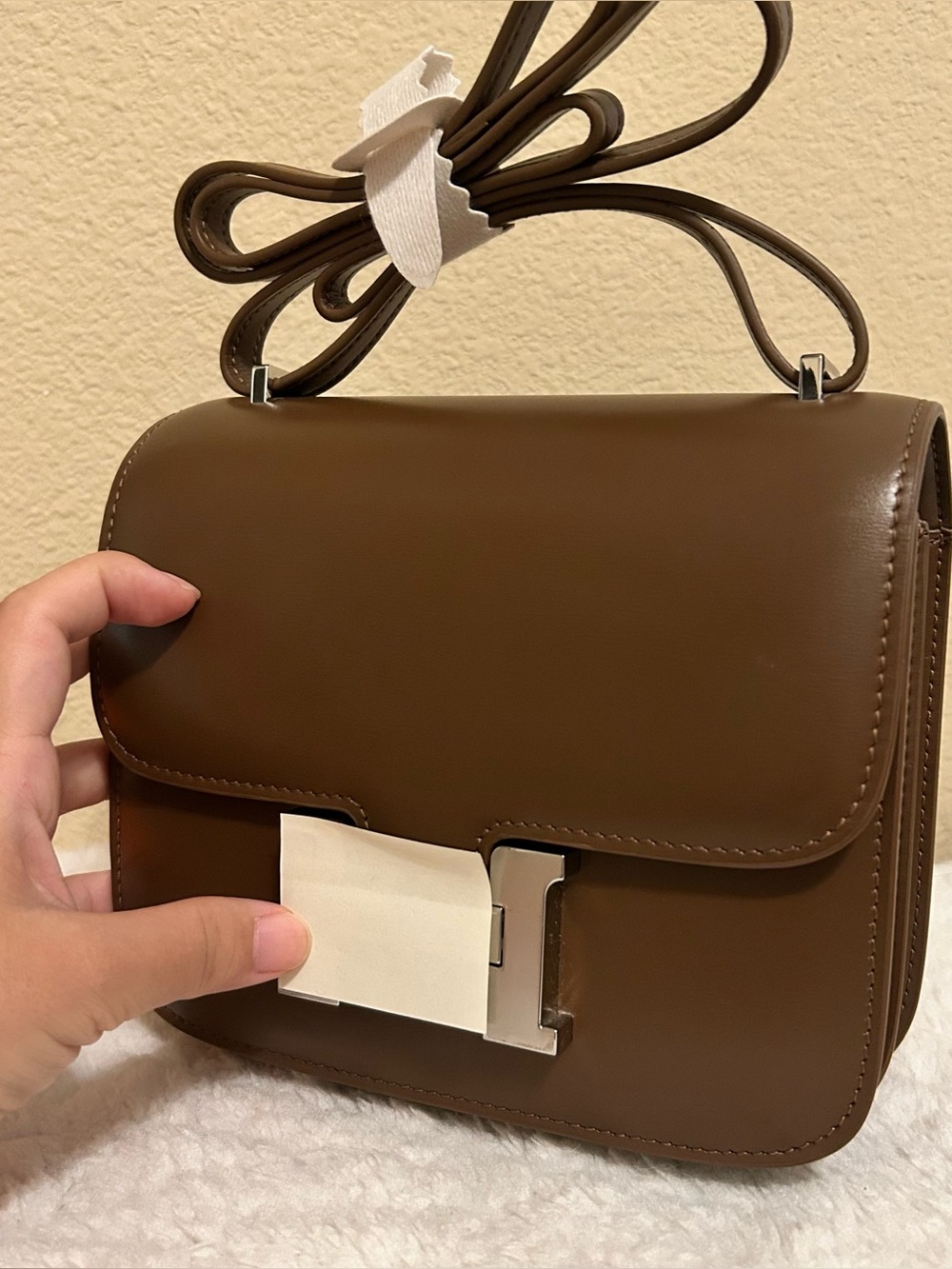 19cm Classic Brown Box Leather Crossbody Bag